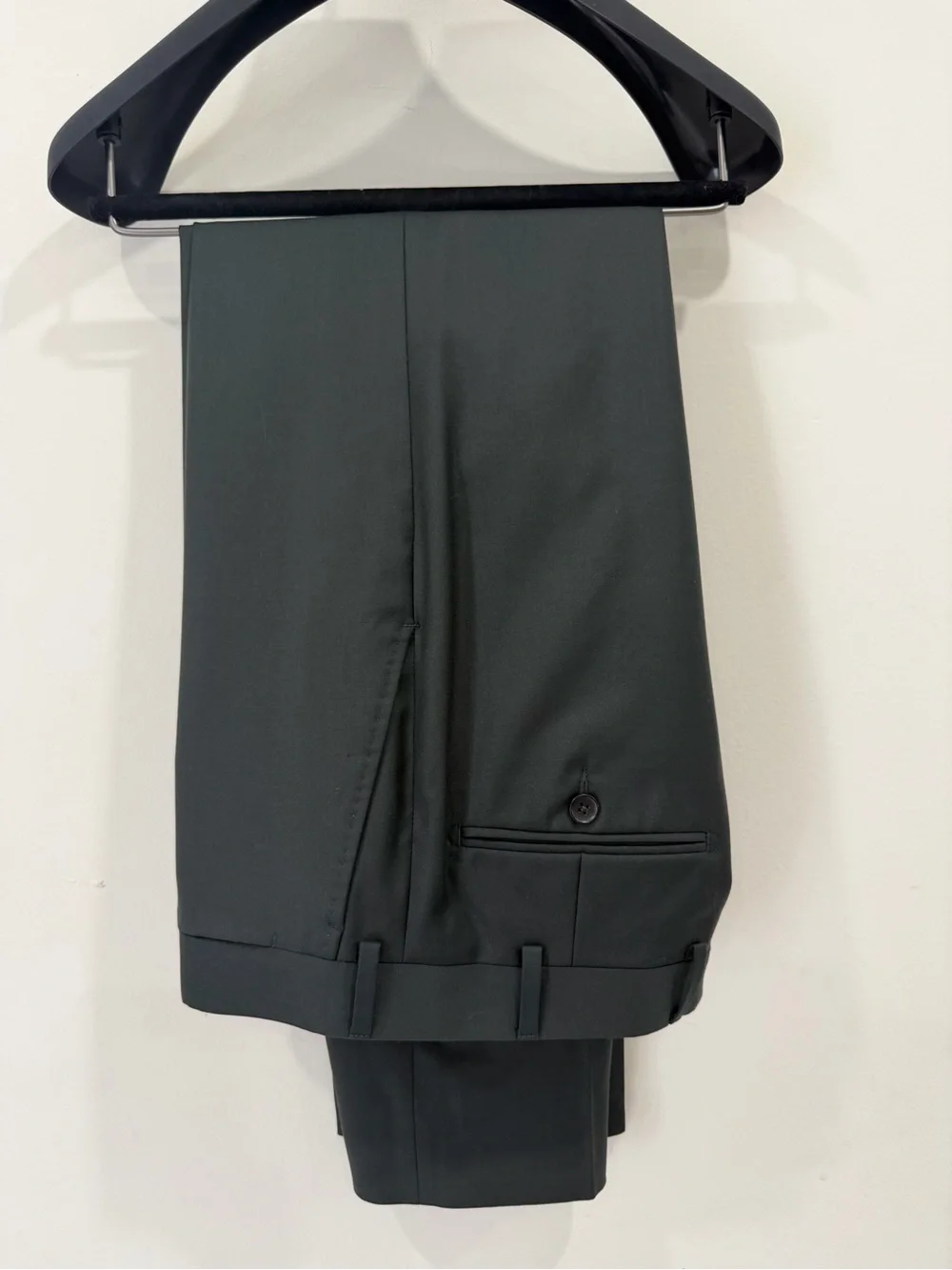 Suitsupply selling this
